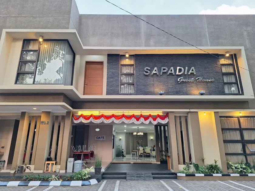 Sapadia Guest House - Image 1