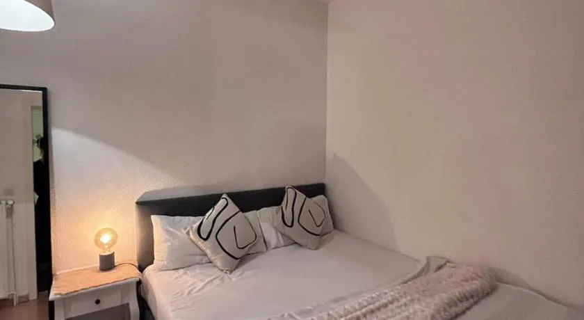 SH Apartments - Image 1