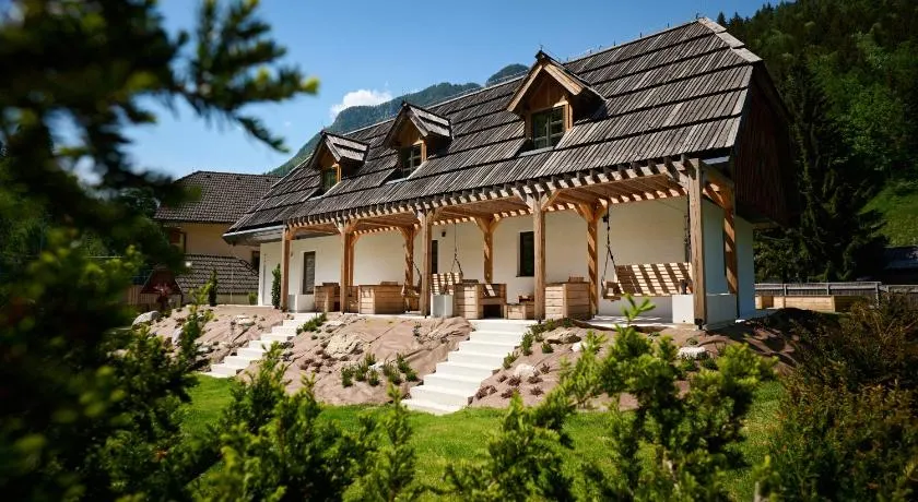 NATUR BAJTA - Image 1