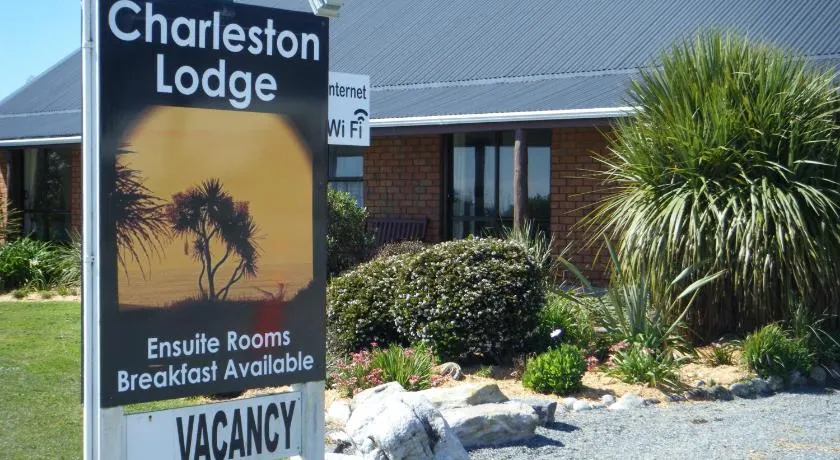 Charleston Lodge - Image 1