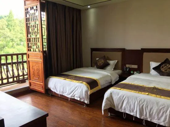Zuiyang Tianjie Hotel - Image 1