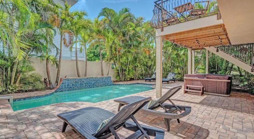 Angel Sea Home - Image 1