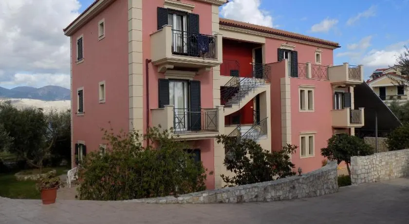 Kolona Apartments - Image 1
