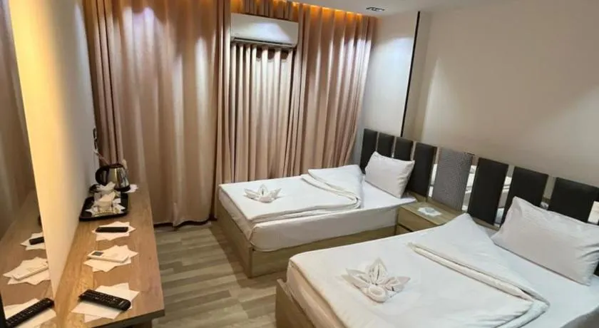 Grand Hotel - فندق جراند أوتيل - Image 1