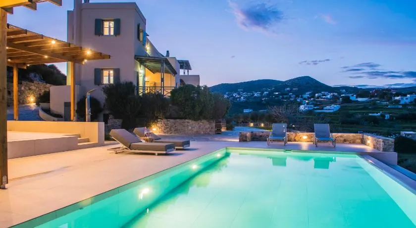 Avrofilito Syros Houses - Image 1