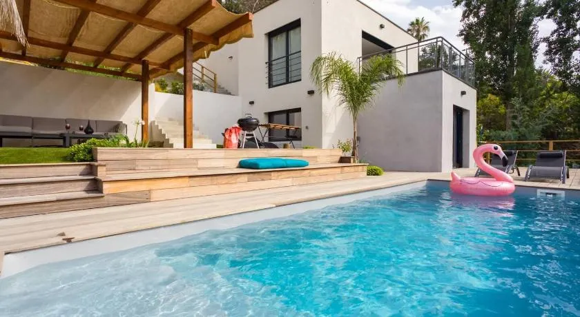 Villa modern Super-Cannes heated Pool, Parking, CLIM, 7 min to Cannes Beach - Image 1
