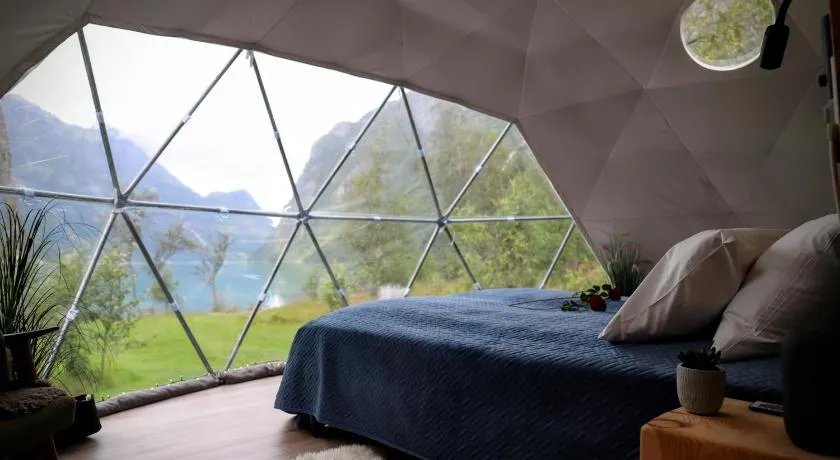 Olden Glamping - One with nature - Image 1