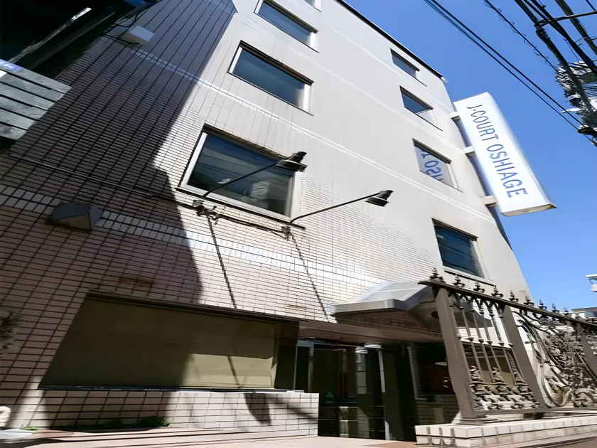 J-Court Oshiage - Image 1