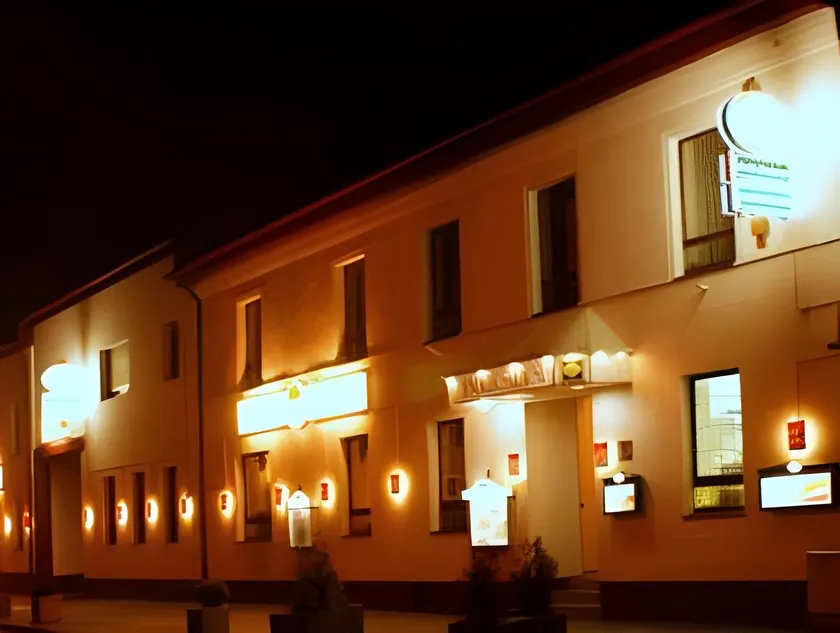 Hotel & Restaurant Arnoldusklause - Image 1