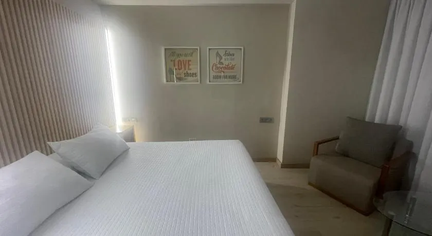 Hotel orly - Image 1