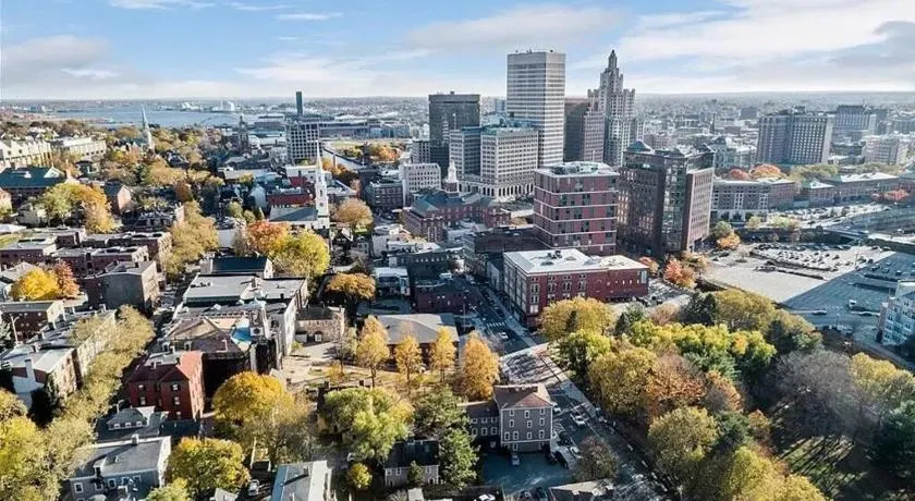 Downtown, Near RISD & Train, Walk Everywhere - Image 1