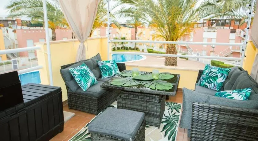 VIP Blue Laguna Beach Vera Playa - Image 1