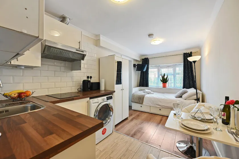 TH Serviced Apartment London - Image 1