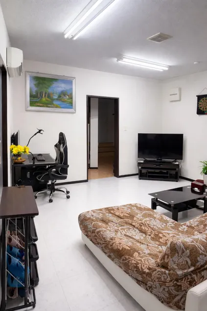 Local LifeYOMITAN - Image 1