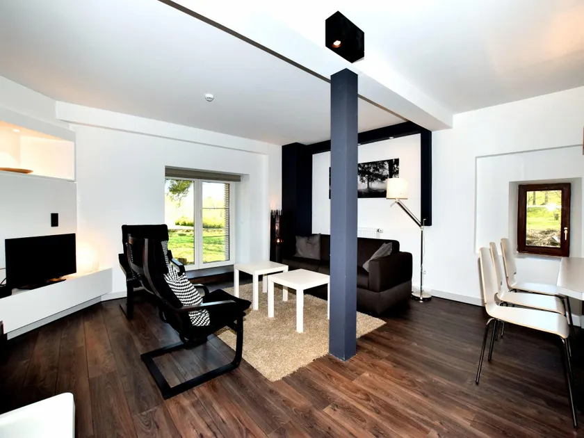 Chic Mansion in Robertville - Image 1
