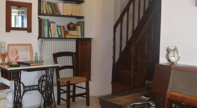 Petrinο Katochori - Image 1