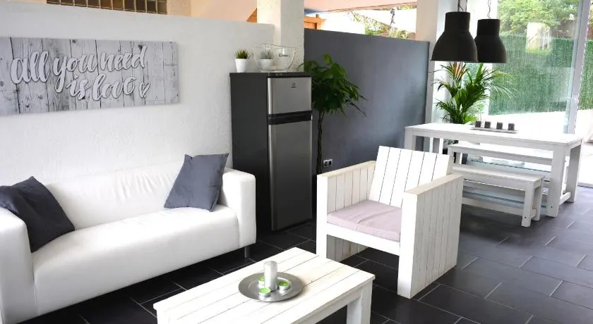 Beach House - Image 1