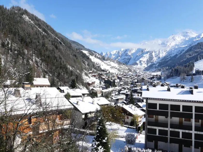 Apartments in La Clusaz - Image 1