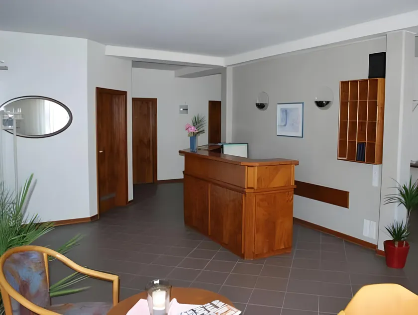 Hotel La Taverna - Image 1