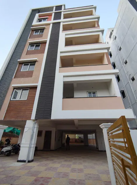 Townhouse Cineplanet Kompally - Image 1