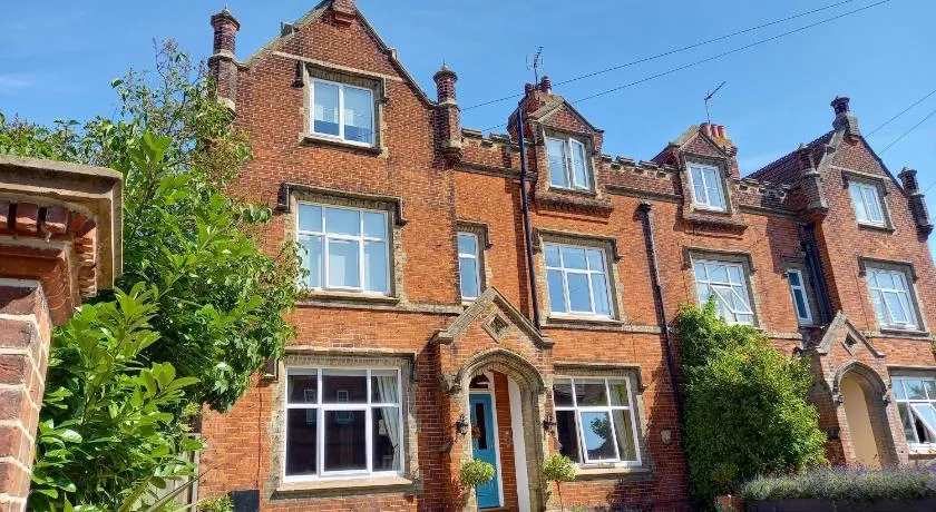 No4 Cromer - Image 1