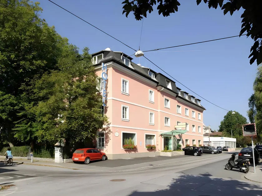 Hotel Scherer - Image 1