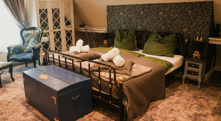 TheLodge - Image 1
