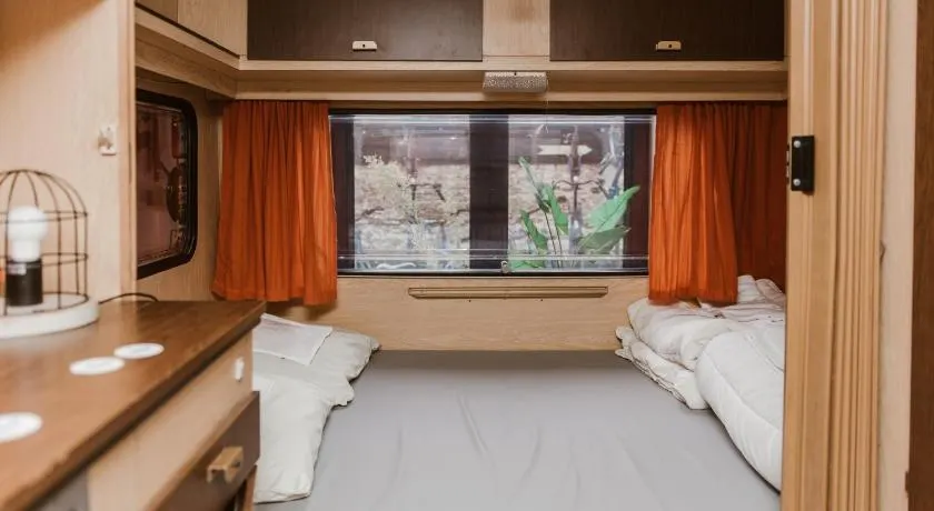 Treck Hostel - Image 1