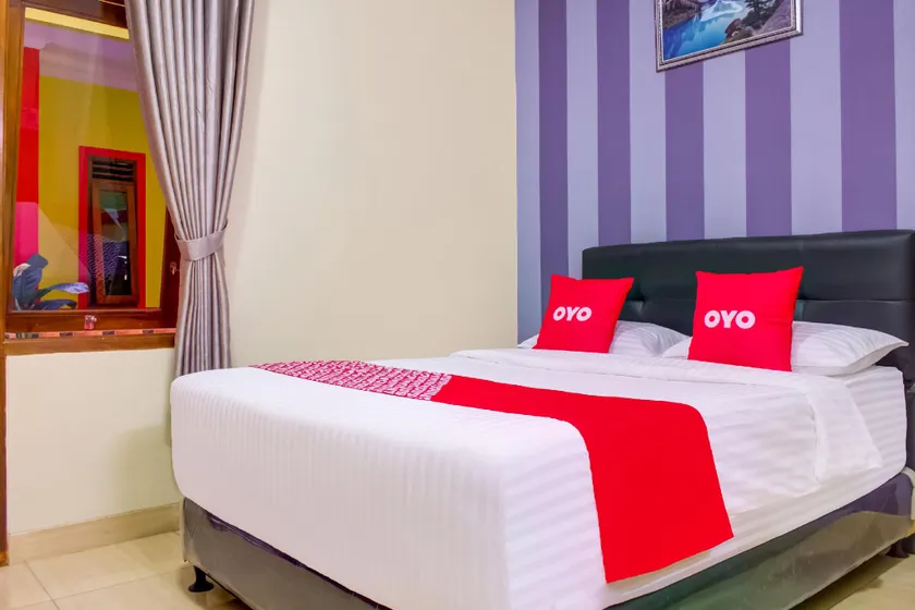 OYO 3418 Penginapan May Lindon Syariah - Image 1