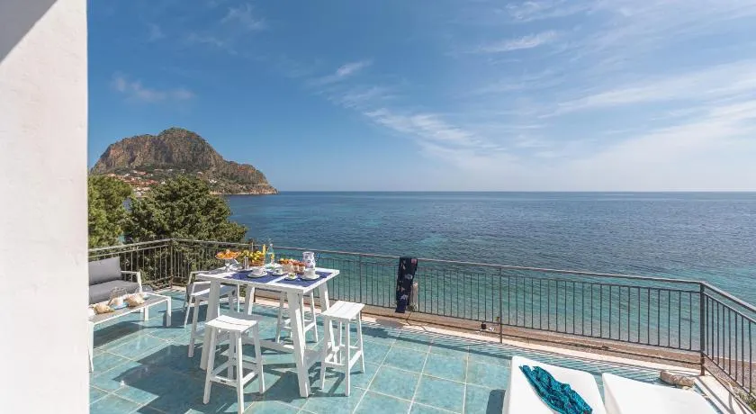 Dimore di mare - Beachfront Apartments - Image 1