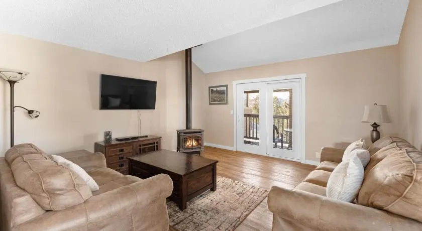Rockridge 41 - Image 1