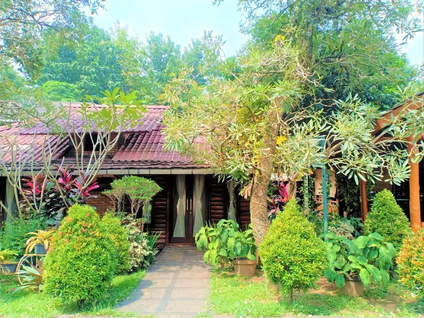 Saung Dolken Syariah Resort & Hotel - Image 1