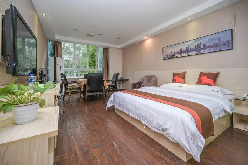Sanyi Chain Hotel (Guang'an Xixi New City Branch) - Image 1