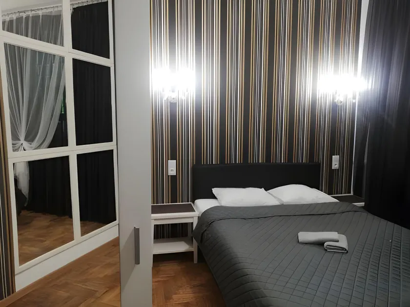 Lorf Hostel&Coffee - Image 1
