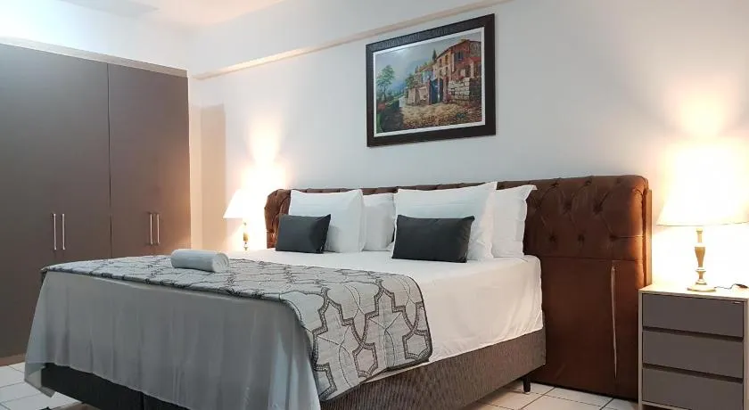 B & A Suites Inn Hotel - Quarto Luxo Gold - Image 1