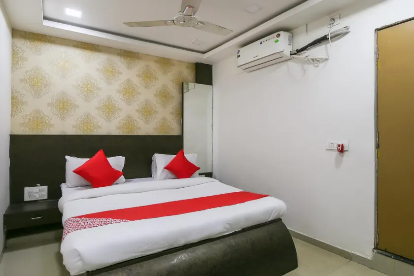 OYO Hotel Krishna - Image 1
