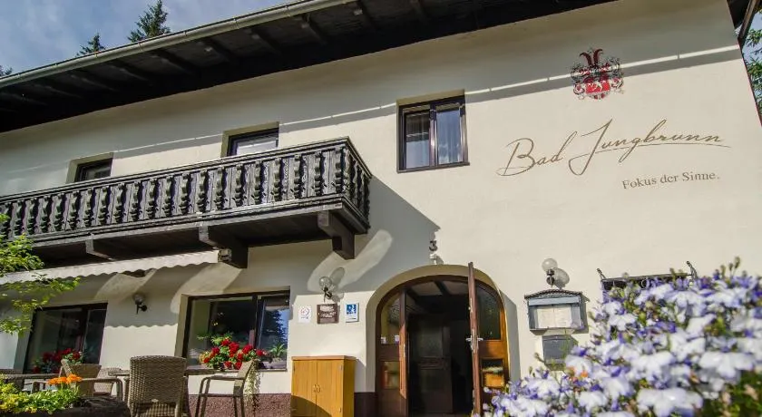Waldhotel Bad Jungbrunn - Image 1
