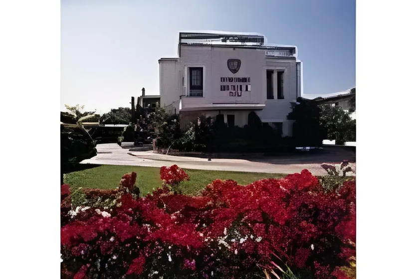 Arosio Hotel - Image 1