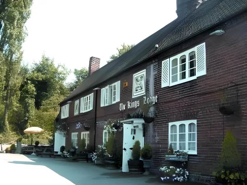 The King's Lodge Hotel - Image 1