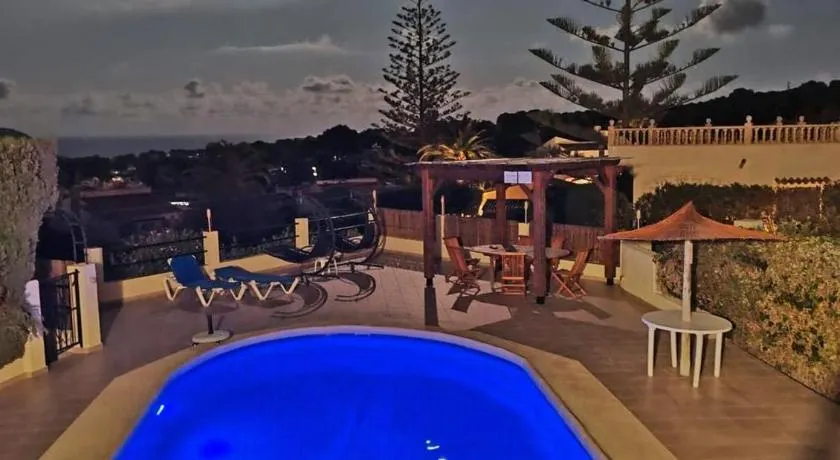Villa confortable con piscina privada y aire acondicionado en Moraira HISP 216 226 - Image 1