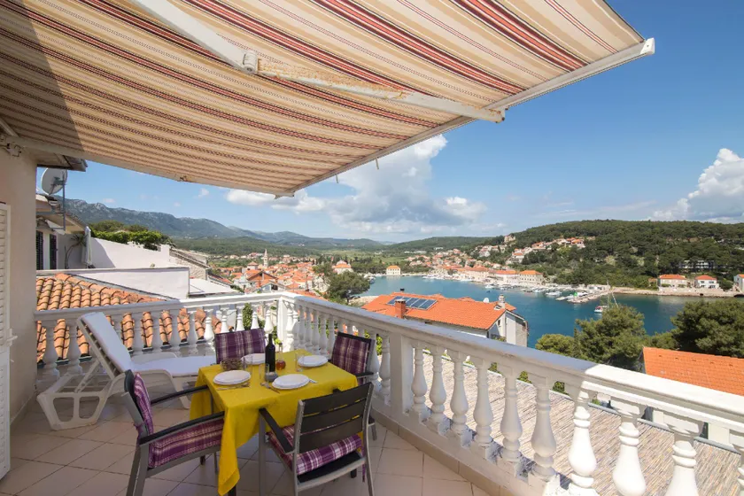 Apartments Jakov - Image 1