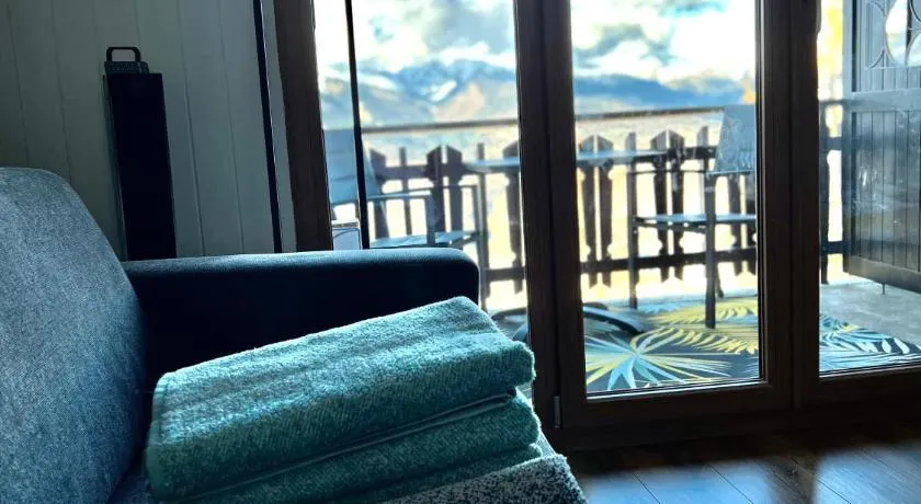 Cosy studio for 4 near ski lift, MELEZES K22 - Image 1