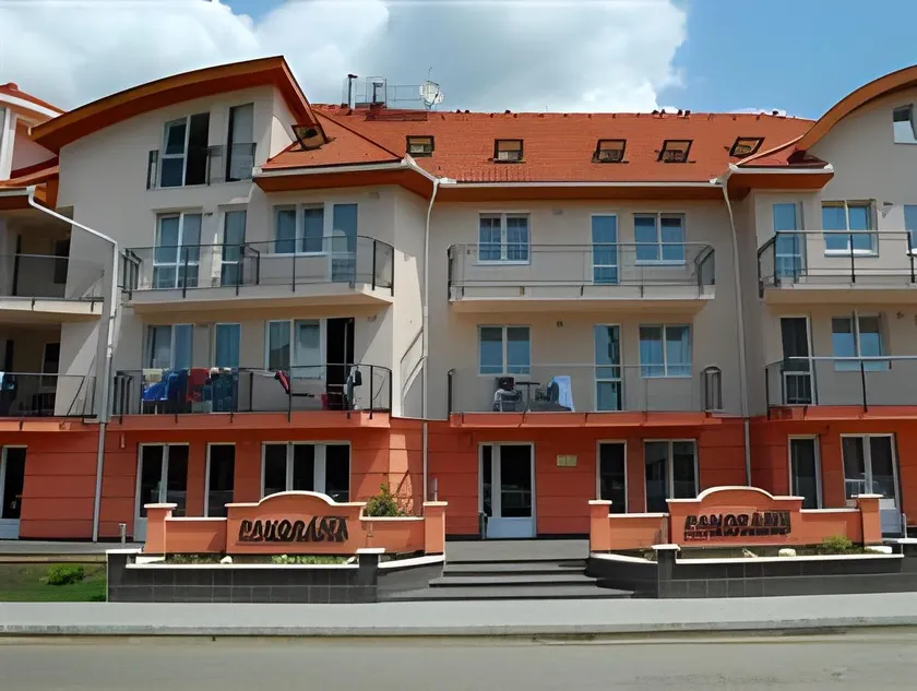 Panoráma Lux Wellness apartman - Image 1