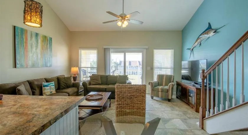 9 H Two Bedroom Condo - Image 1