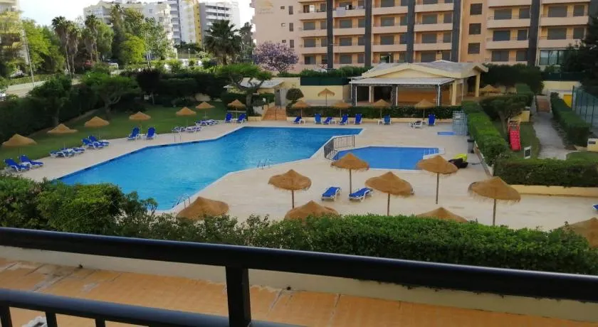 Club Amarílis,Alex&Mila Aparthotel Praia da Rocha - Image 1