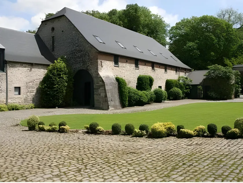 Golf & Hôtel de Falnuée - Image 1