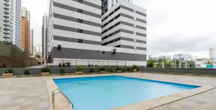 Apartamento completo com Serviço de Quarto em Alphaville - Image 1