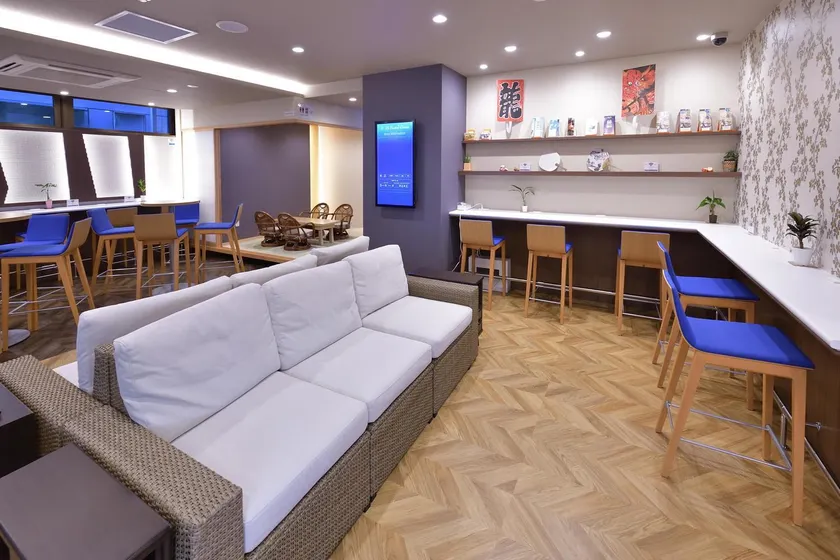 DJ Hostel Ginza - Image 1