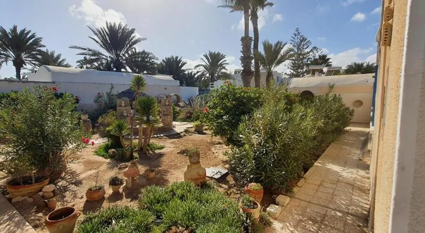 Dar Elbhar - Image 1