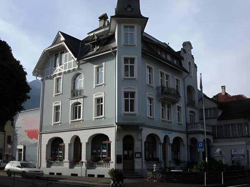 Hotel Lötschberg - Image 1